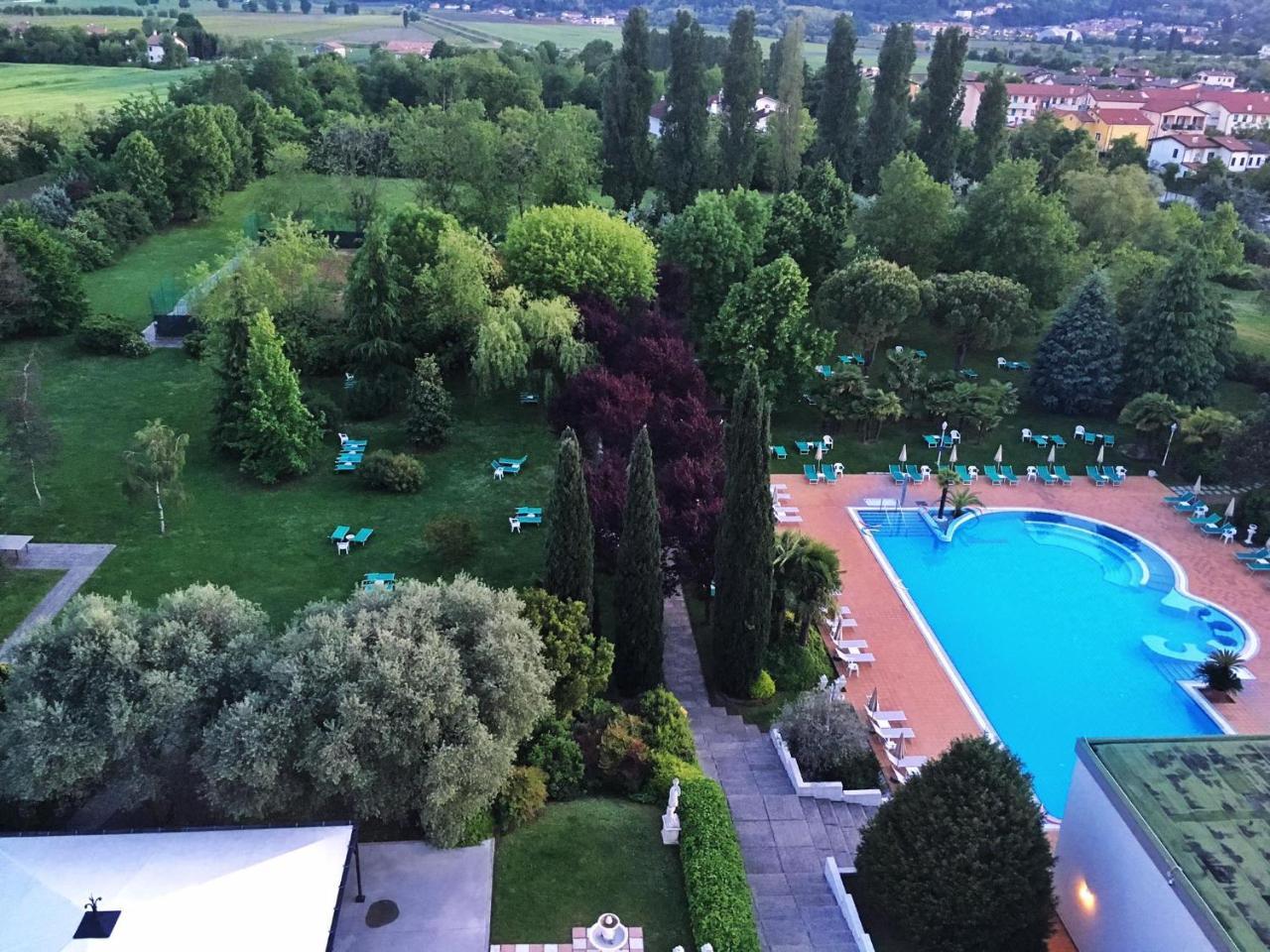 Hotel Des Bains Terme Montegrotto Terme Εξωτερικό φωτογραφία
